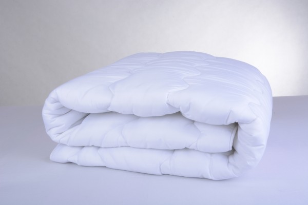 Sommer-Bettdecke aus 100% Polyester